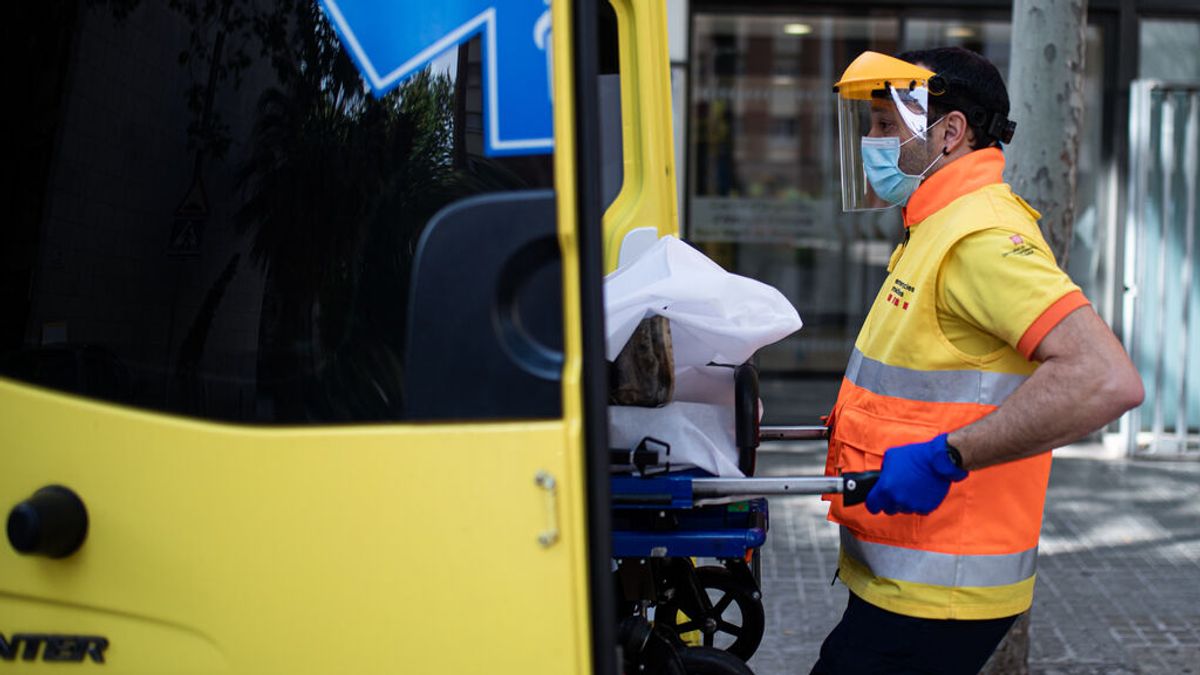 Un conductor bebido se da a la fuga tras dejar en estado crítico a un ciclista en Albatàrrec Un conductor bebido se da a la fuga tras dejar en estado crítico a un ciclista en Albatàrrec