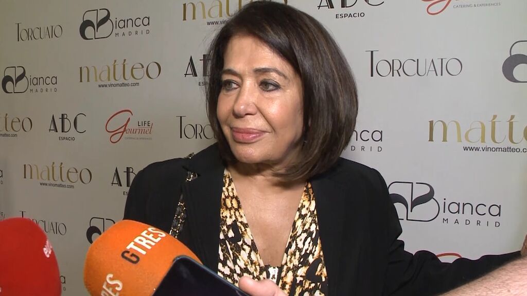La madre de Elena Tablada asegura que su hija y David Bisbal le regañan cuando sube fotos de Ella