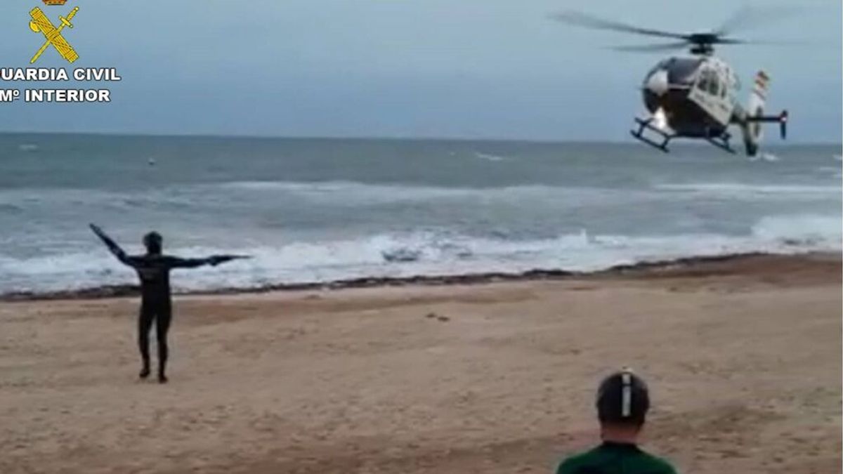 La Guardia Civil recupera en el mar el cuerpo sin vida del hombre desaparecido en Torrevieja La Guardia Civil recupera en el mar el cuerpo sin vida del hombre desaparecido en Torrevieja