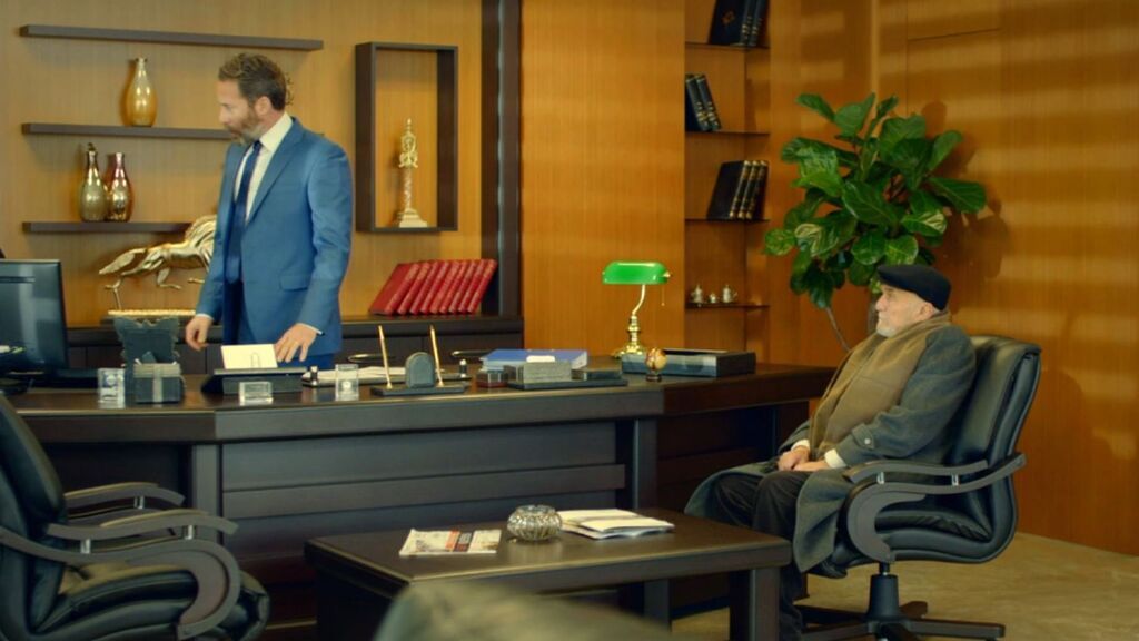 Mehmet Emit se entera de que tiene una hija