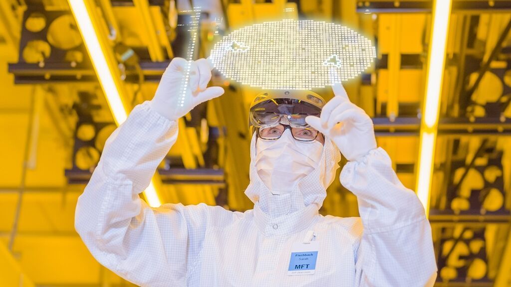 LA FABRICACIÓN DE CHIPS ESTÁ ALTAMENTE TECNOLOGIZADA