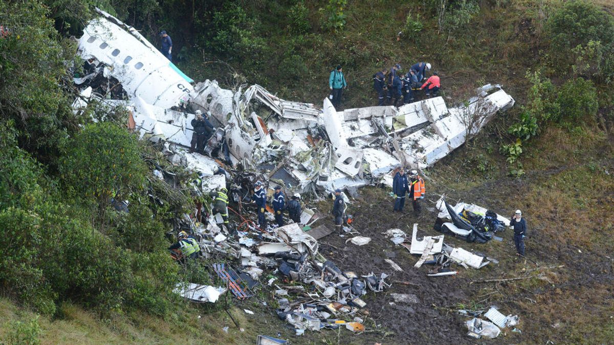 La investigación del accidente mortal del Chapecoense da un giro: detenida una fugitiva que aprobó el vuelo La investigación del accidente mortal del Chapecoense da un giro: detenida una fugitiva que aprobó el vuelo