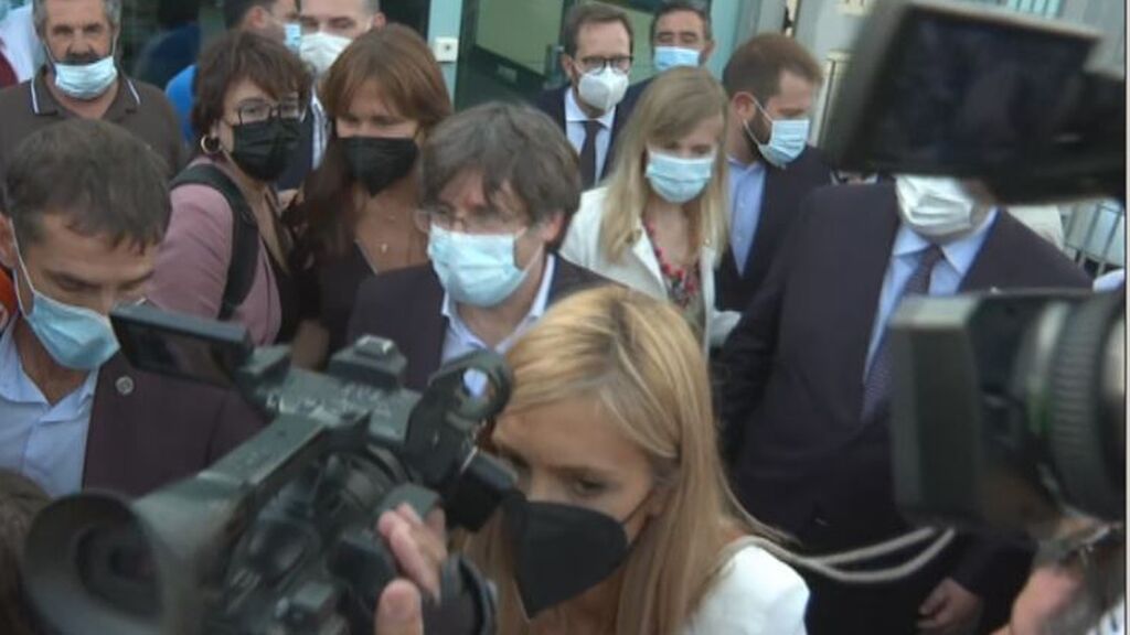 Carles Puigdemont sale en libertad de la prisión de Sassari