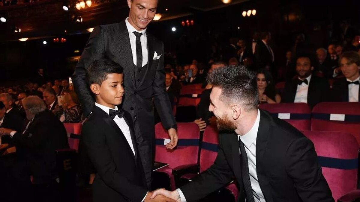 El hijo de Cristiano Ronaldo, cuando conoció a Messi: "Ese no es, es muy bajito"
