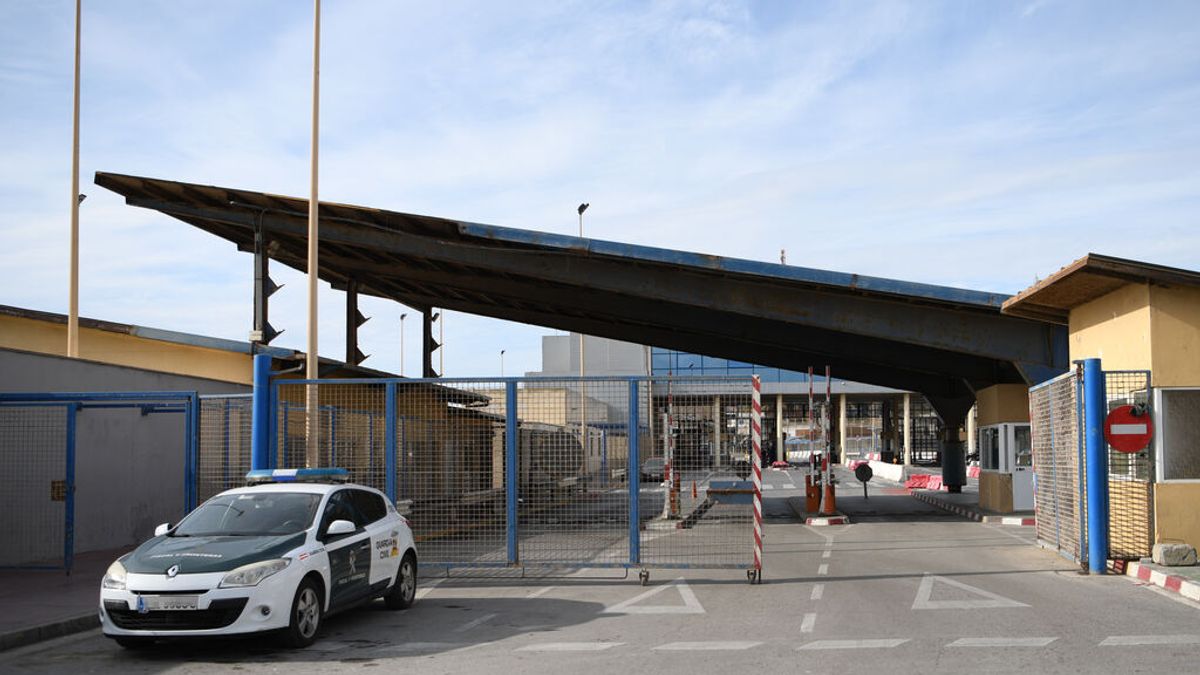 El cierre de las fronteras de Ceuta y Melilla con Marruecos se prorroga hasta al menos el 31 de octubre El cierre de las fronteras de Ceuta y Melilla con Marruecos se prorroga hasta al menos el 31 de octubre