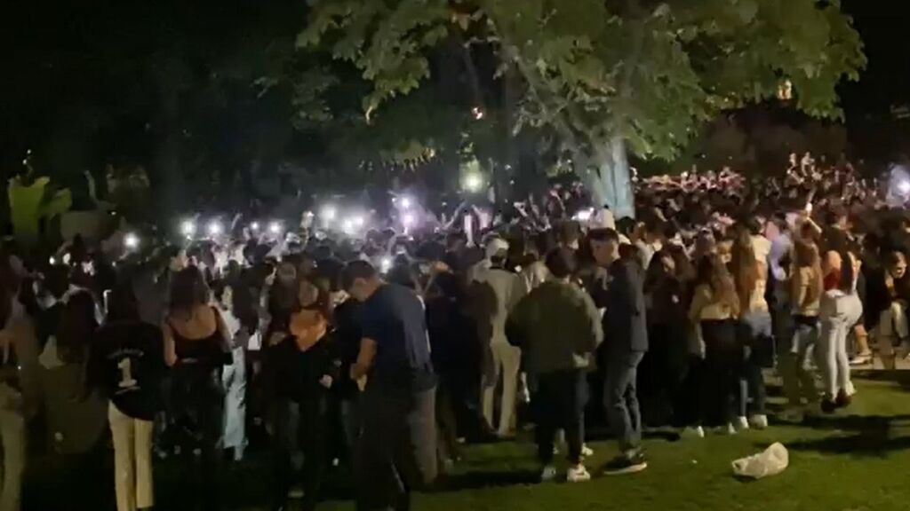 Botellón en el Parque de Berlín