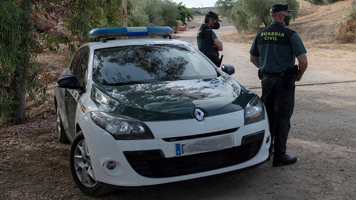 Un herido por arma blanca y siete detenidos en un botellón en Villaviciosa de Odón Un herido por arma blanca y siete detenidos en un botellón en Villaviciosa de Odón