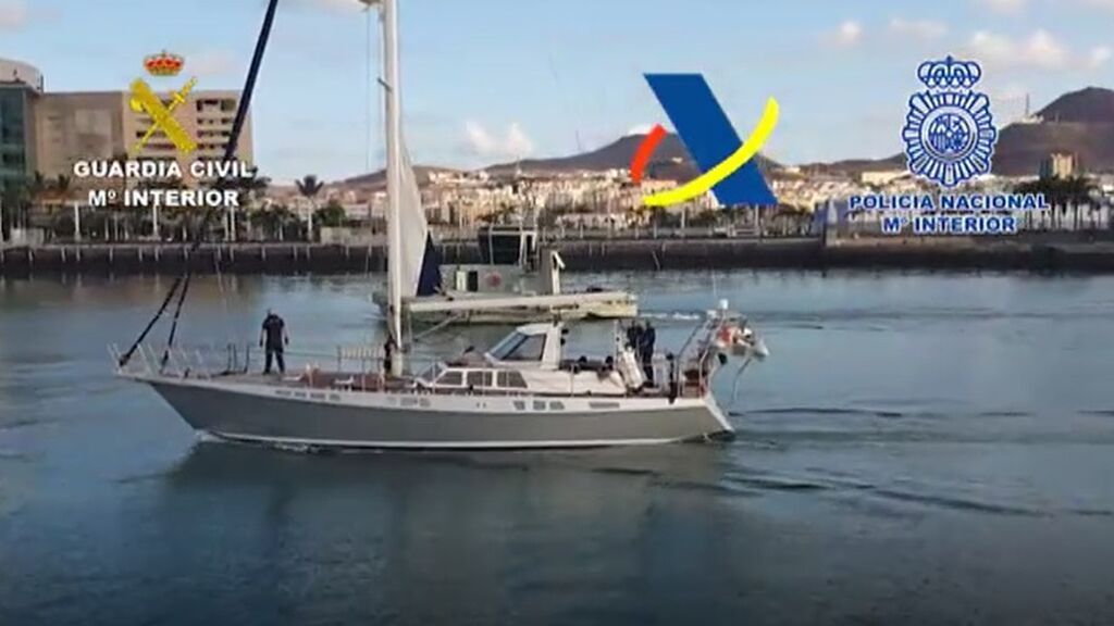 Incautados 1.200 kilos de cocaína en un velero frente a las costas de Canarias