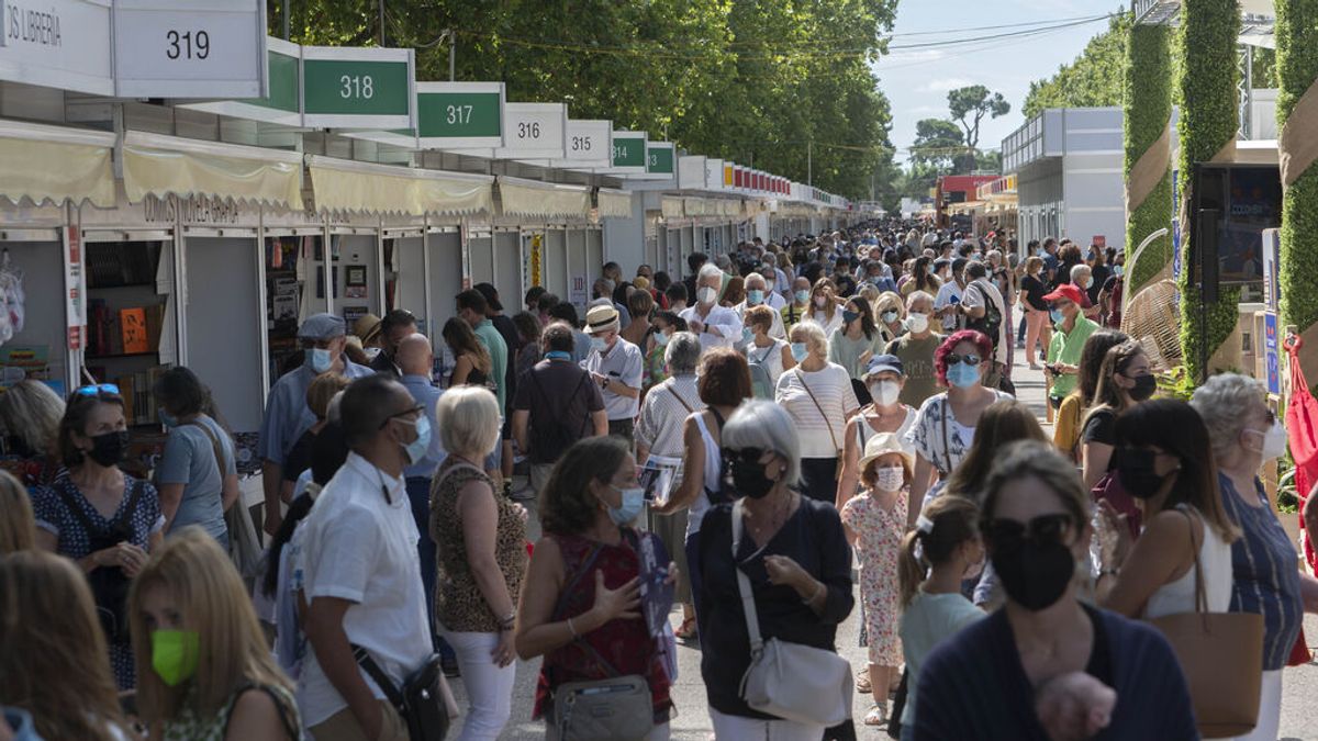 La Feria del Libro de Madrid concluye con más de 9 millones en ventas, un 10% menos que en 2019