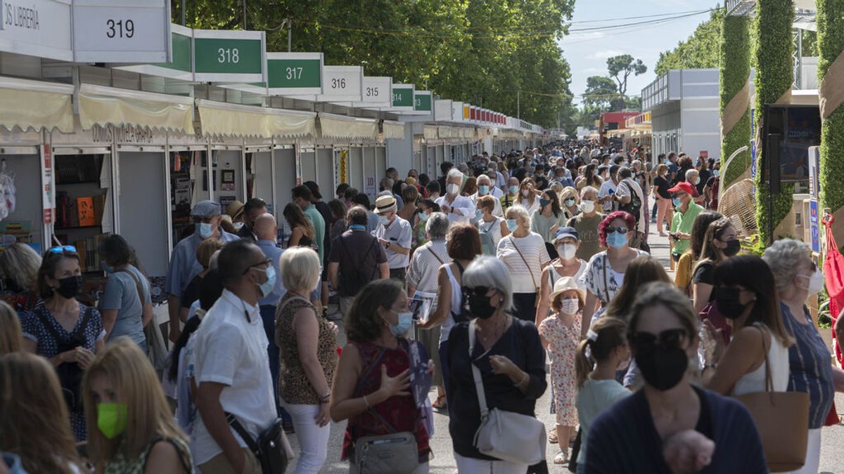 La Feria del Libro de Madrid concluye con más de 9 millones en ventas, un 10% menos que en 2019 La Feria del Libro de Madrid concluye con más de 9 millones en ventas, un 10% menos que en 2019