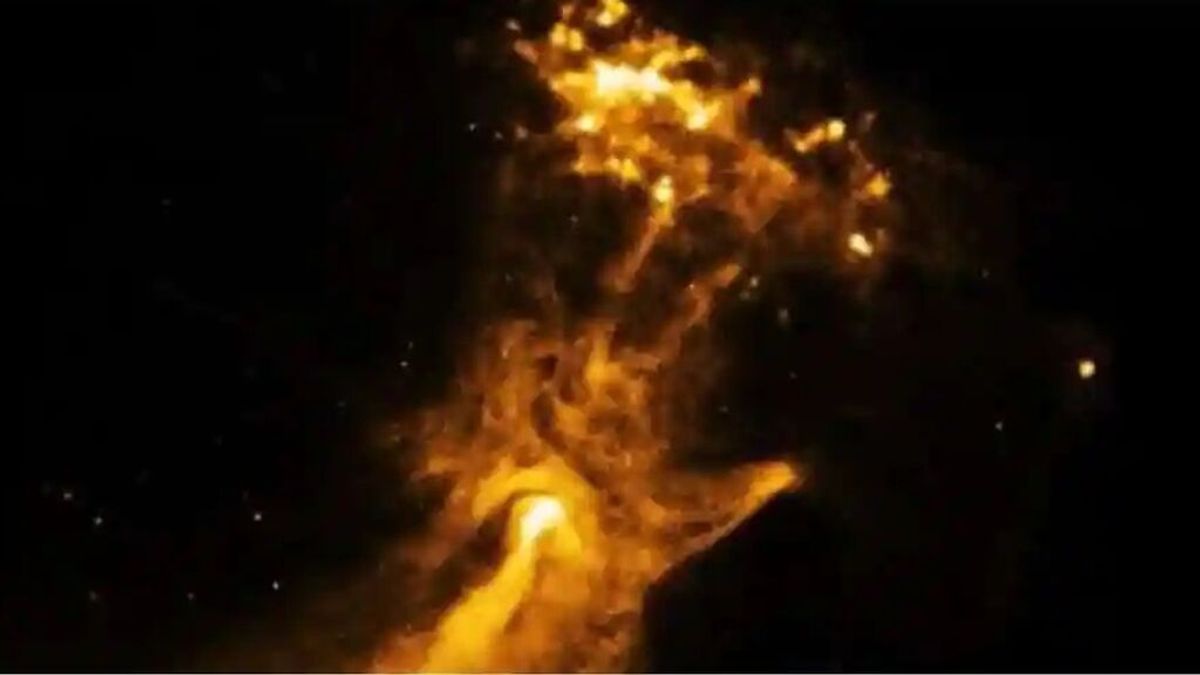 La NASA publica una imagen de ‘la mano de Dios’: ¿cómo se explica el curioso fenómeno?