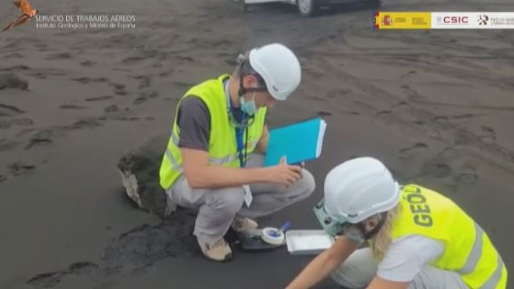 Los vigilantes del volcán