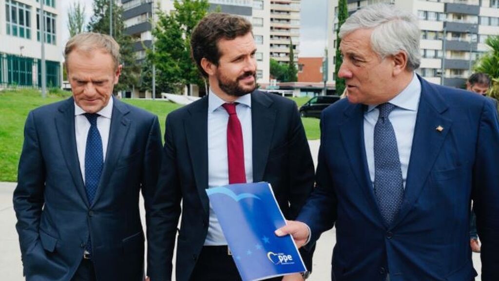 Tusk y Tajani jalean a Casado para que gane las próximas elecciones