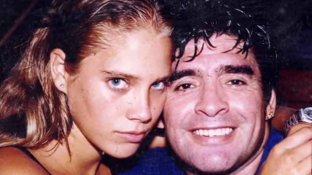 La novia cubana de Maradona confiesa cómo fue su relación.