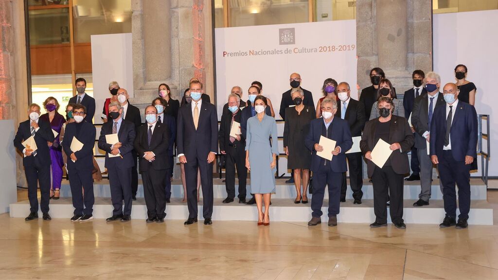 El rey agradece en los Premios Nacionales de Cultura la labor de los creadores en la pandemia