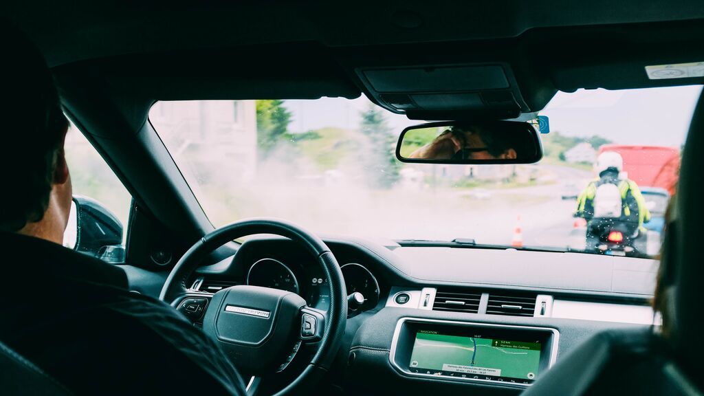 Aumenta la seguridad en las carreteras: los 8 sistemas que serán obligatorios en el coche a partir de 2022