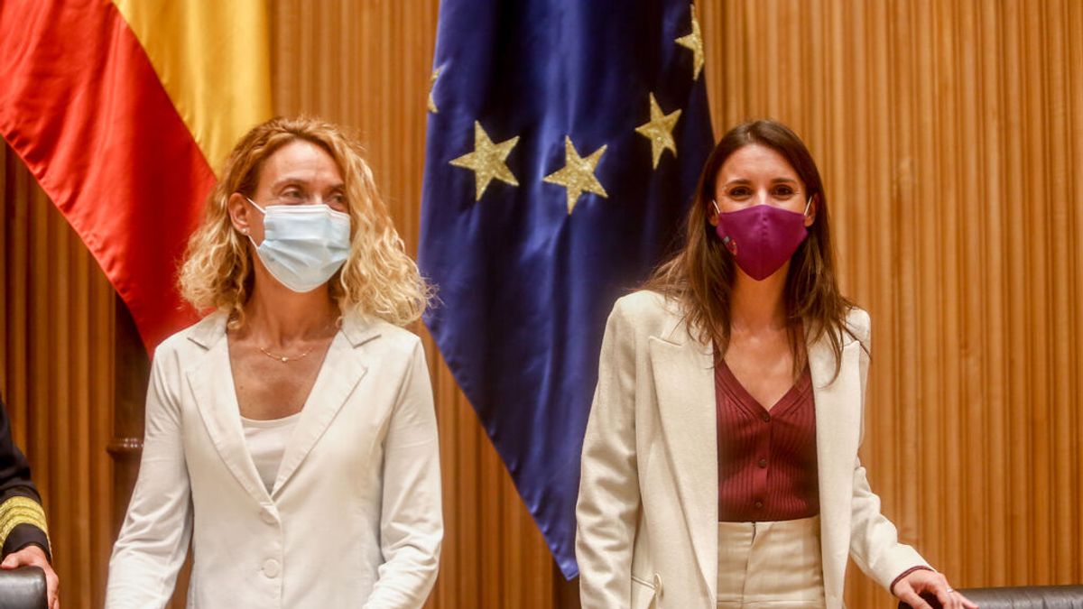 Batet pone como ejemplo a la "diputada" Clara Campoamor por defender sus convicciones "sin insultos" Batet pone como ejemplo a la "diputada" Clara Campoamor por defender sus convicciones "sin insultos"