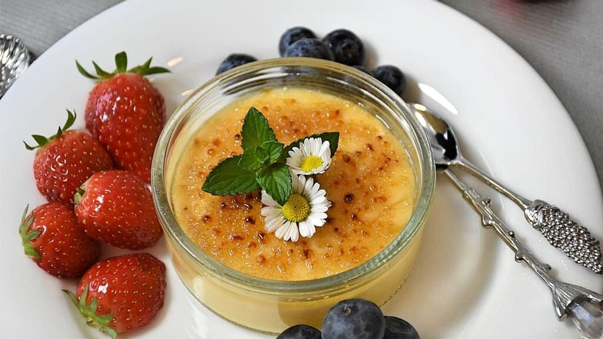 Postres típicos por comunidad autónoma Postres típicos por comunidad autónoma