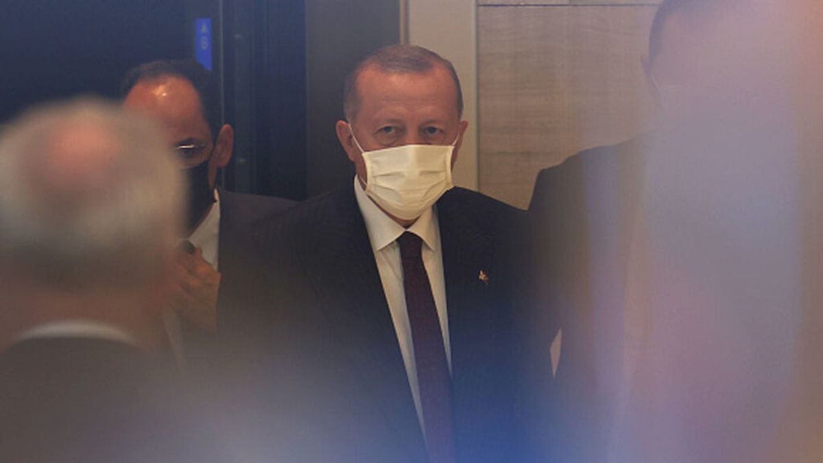 Turquía, miembro clave de la OTAN, se echa en brazos de Rusia Turquía, miembro clave de la OTAN, se echa en brazos de Rusia