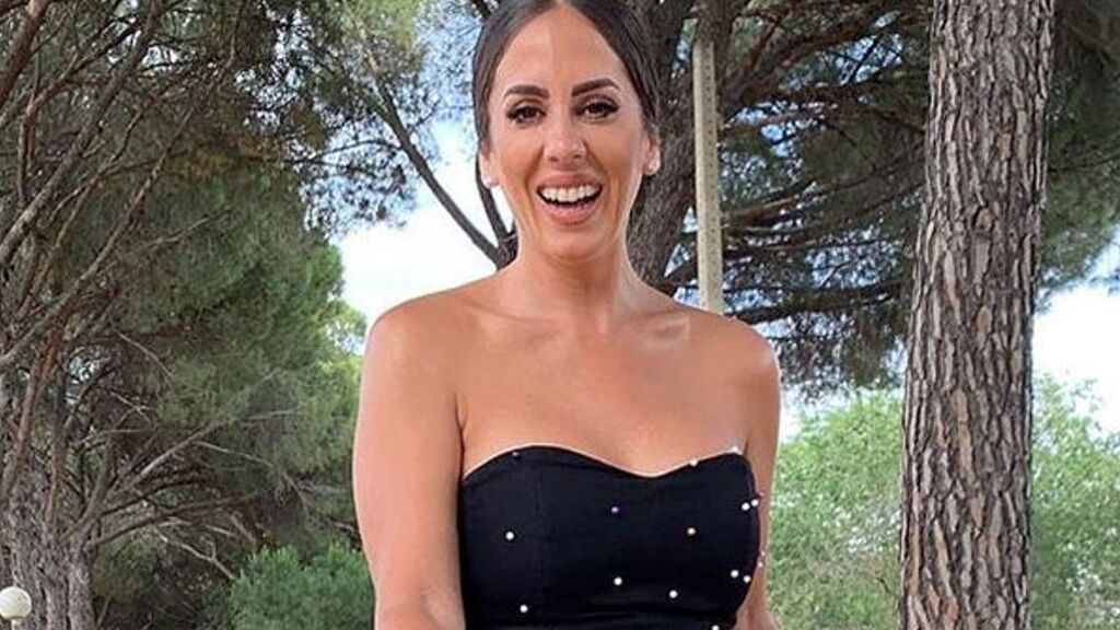 El vestido de novia de  Anabel Pantoja: bohemio, romántico y femenino