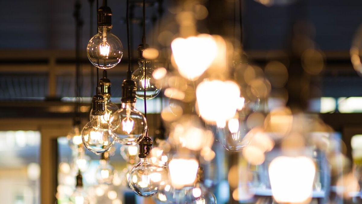 La luz se dispara este martes hasta 203,6 euros el MWh, el segundo día más caro de la historia La luz se dispara este martes hasta 203,6 euros el MWh, el segundo día más caro de la historia