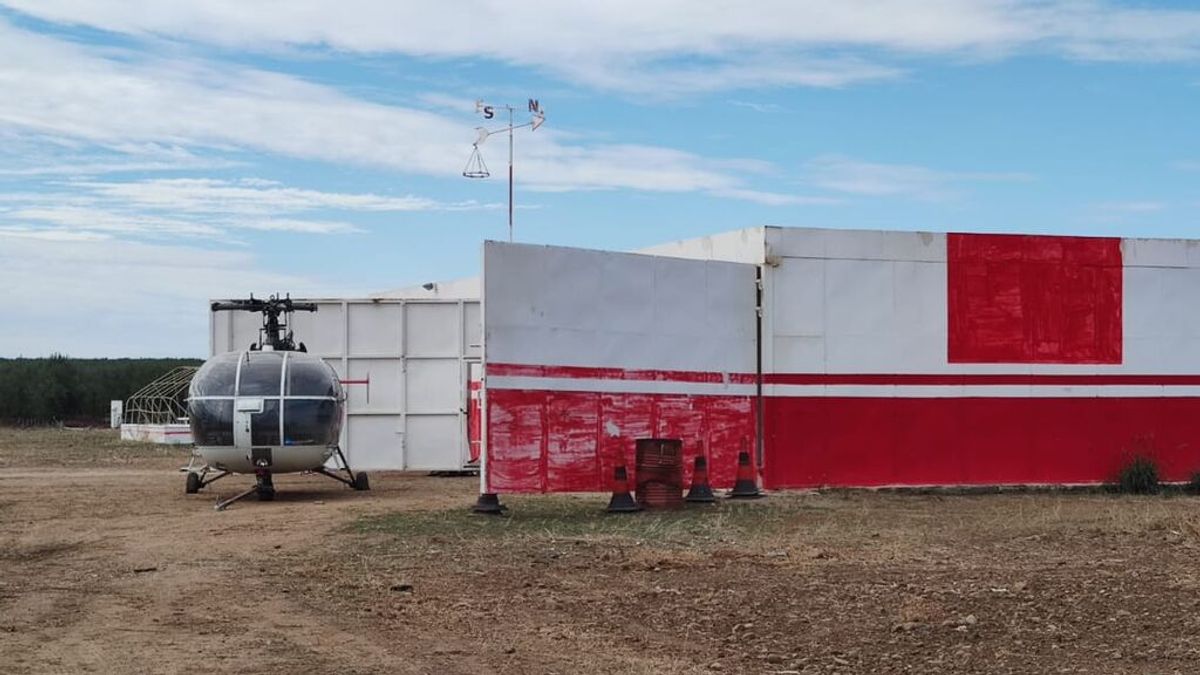 Más de 400 agentes desplegados en una operación contra unos narcos que usaban helicópteros para mover hachís Más de 400 agentes desplegados en una operación contra unos narcos que usaban helicópteros para mover hachís