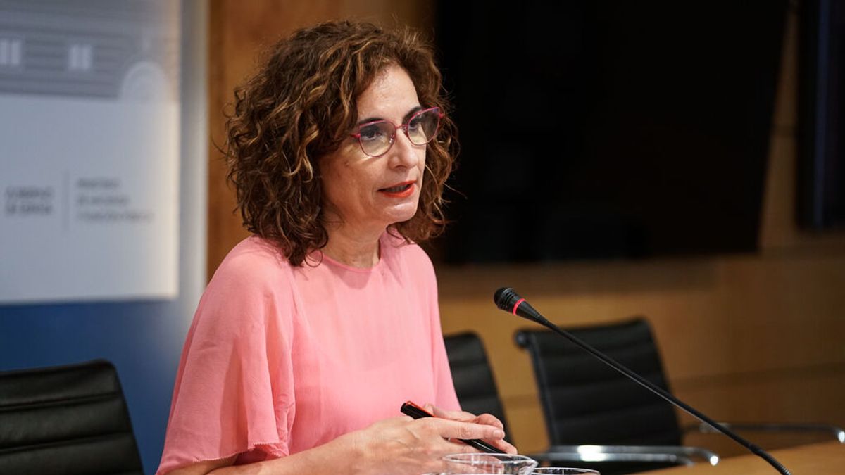María Jesús Montero María Jesús Montero