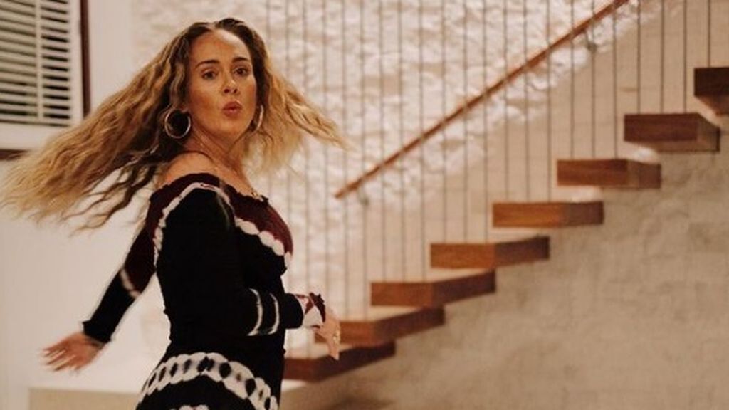 Adele rompe su silencio discográfico con un avance de 'Easy on me' , que llegará el 15 de octubre
