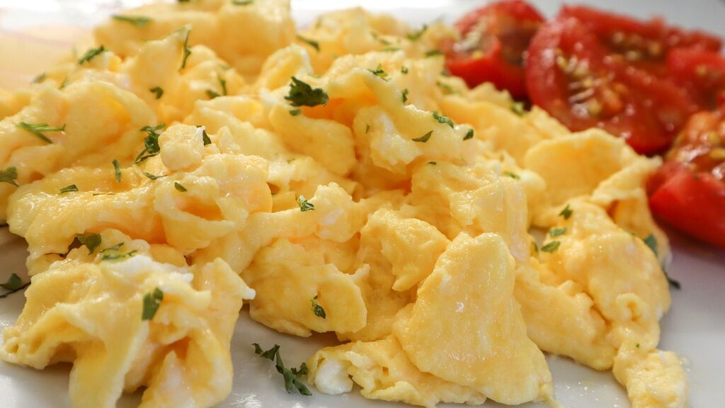 Huevos revueltos.