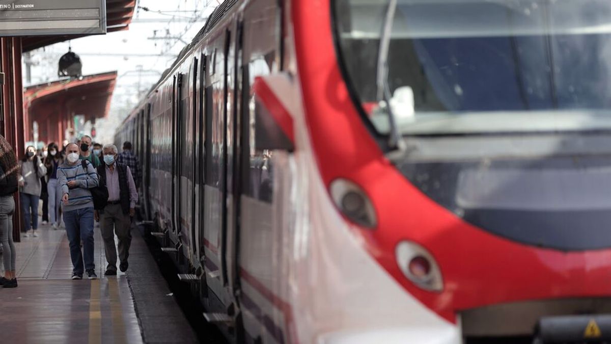 Renfe cifra en 1,5 millones de euros el impacto de la huelga por la cancelación de trenes Renfe cifra en 1,5 millones de euros el impacto de la huelga por la cancelación de trenes