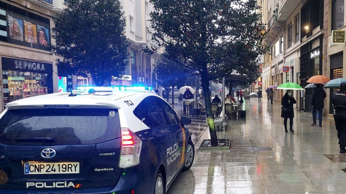 Detenido un hombre por matar presuntamente a su madre de 80 años en una vivienda de Santander Detenido un hombre por matar presuntamente a su madre de 80 años en una vivienda de Santander
