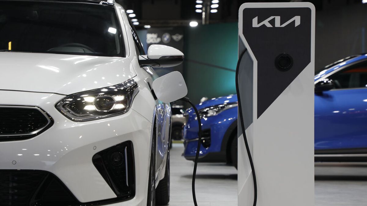 El coste anual de carga de un coche eléctrico se eleva este año en 257 euros, según OCU El coste anual de carga de un coche eléctrico se eleva este año en 257 euros, según OCU