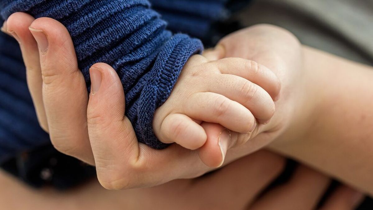 Dedos covid en niños y adolescentes: un estudio explica el origen de estas lesiones tras el contagio
