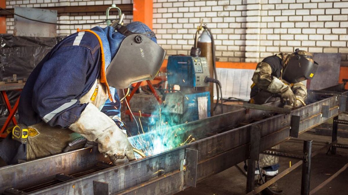 La Comisión Europea propone una ayuda de 1.2 millones de euros para 300 despedidos del sector metalúrgico vasco La Comisión Europea propone una ayuda de 1.2 millones de euros para 300 despedidos del sector metalúrgico vasco