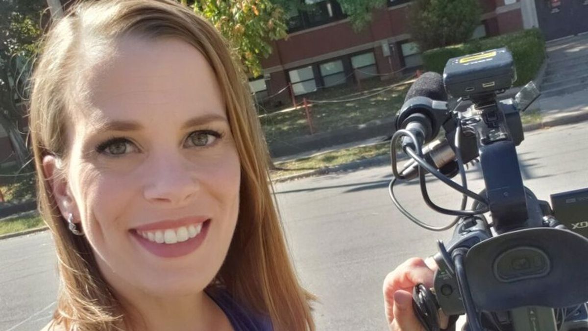 Despiden a una veterana reportera de televisión por rechazar ponerse la vacuna del coronavirus