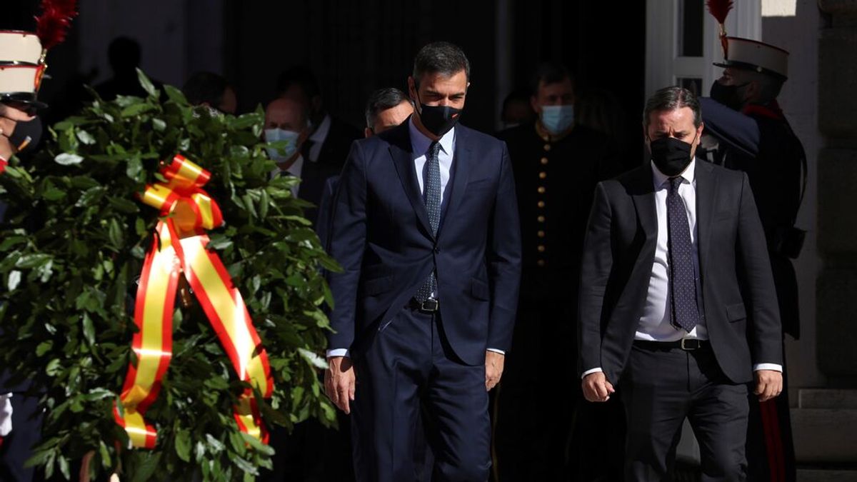 EuropaPress_3371442_presidente_gobierno_pedro_sanchez_llegada_acto_militar_celebra_plaza EuropaPress_3371442_presidente_gobierno_pedro_sanchez_llegada_acto_militar_celebra_plaza