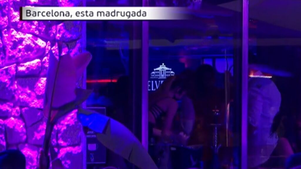 El ocio nocturno reduce restricciones: Cataluña reabre sus discotecas y Madrid ya deja bailar en pista