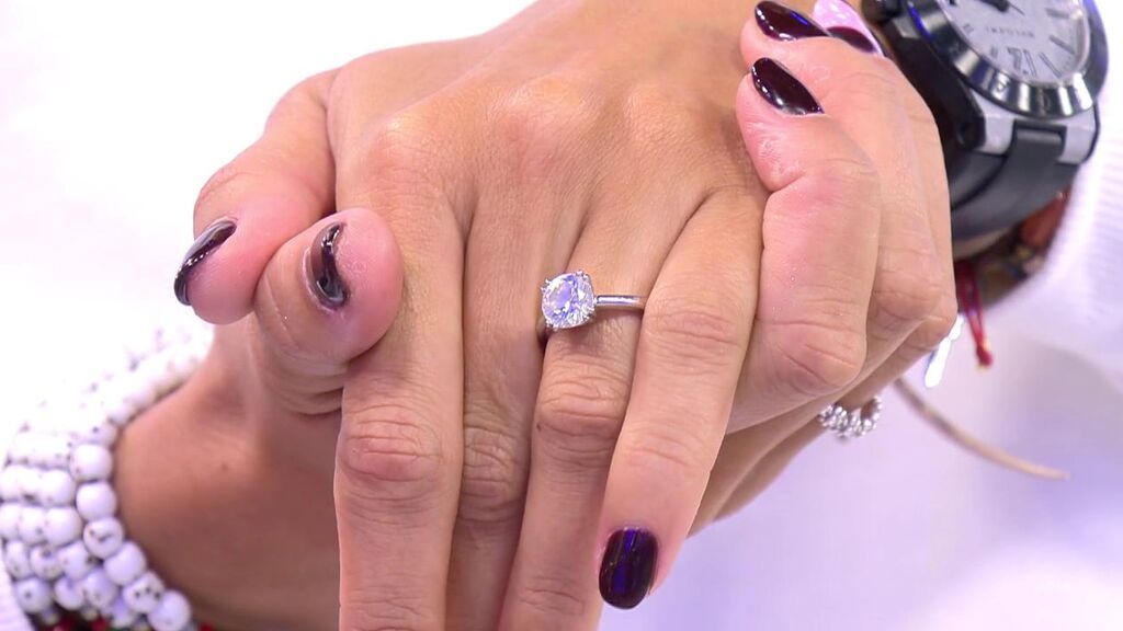 El ‘pedrusco’ de Alba Carrillo: ¿Cuánto cuesta el anillo de compromiso que le regaló Feliciano López?