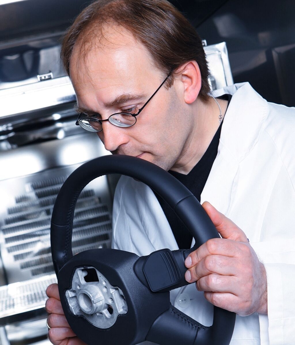 En China estudian la implantación de leyes que obliguen a los fabricantes a eliminar los olores a nuevo