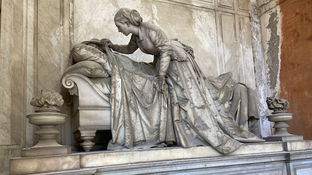 Estatua fúnebre del cementerio de Génova.