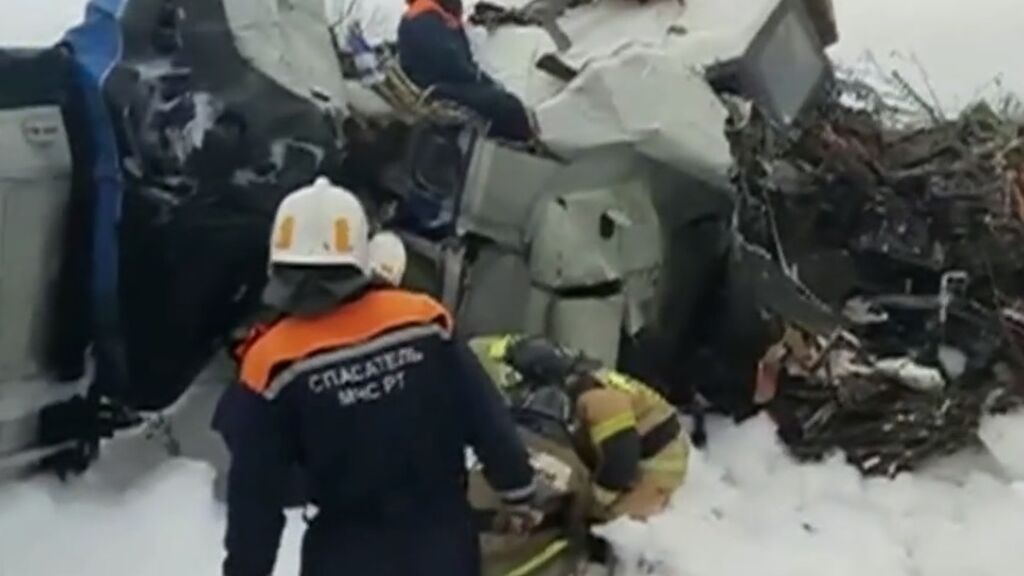 16 muertos en un accidente de avión en Rusia: transportaba a un escuadrón de paracaidistas