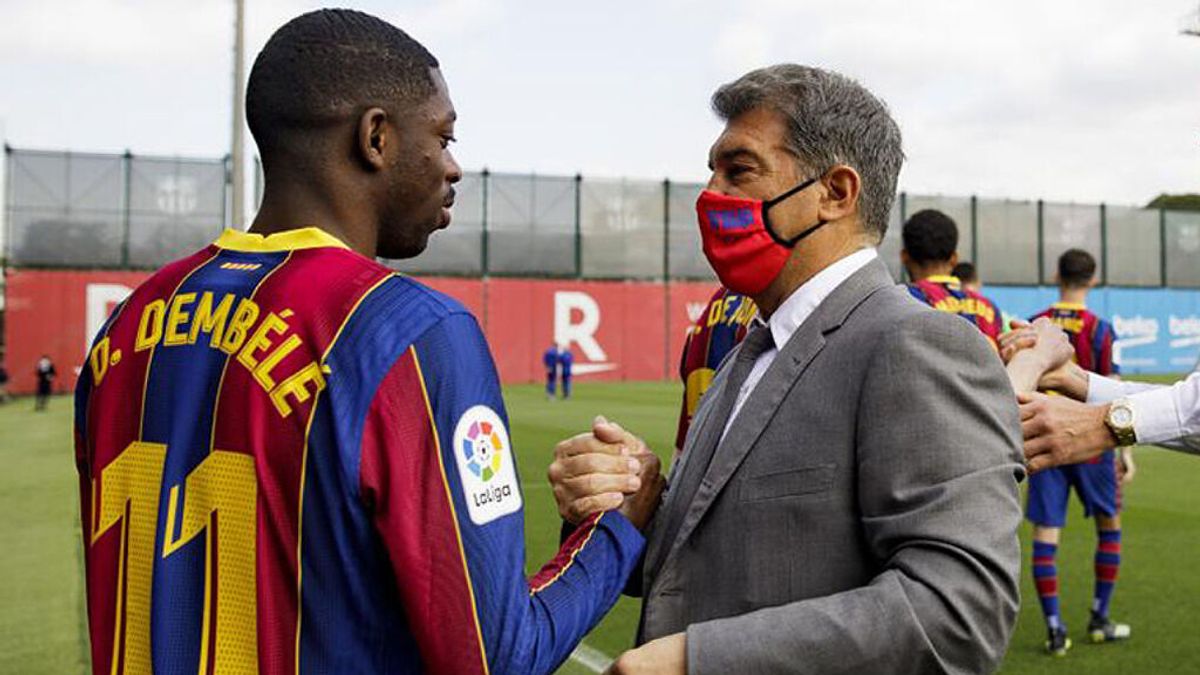 El Barça no se fía de la renovación de Dembélé: creen que su agente lo está ofreciendo pese al pacto con el jugador El Barça no se fía de la renovación de Dembélé: creen que su agente lo está ofreciendo pese al pacto con el jugador