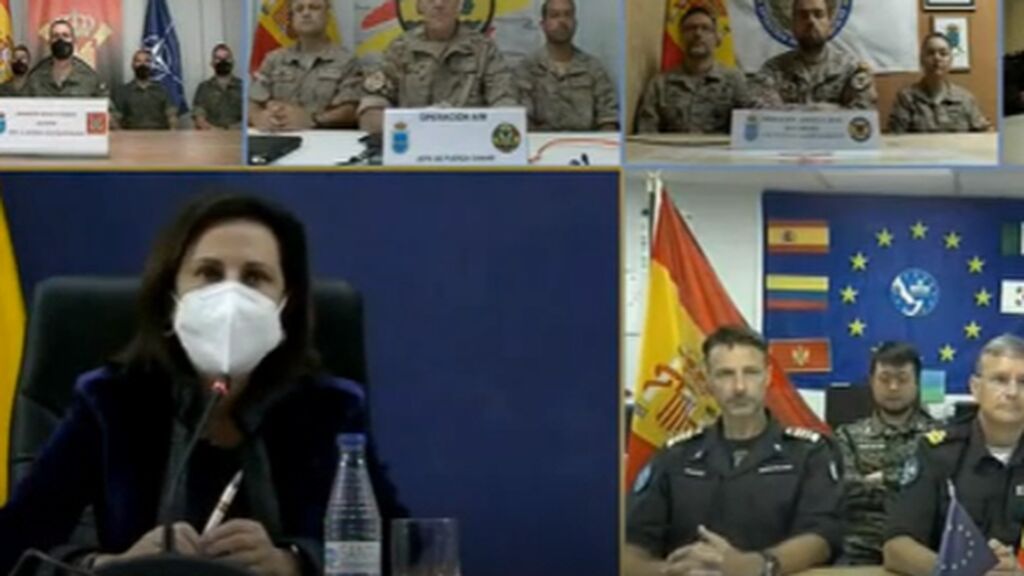 Margarita Robles felicita a las tropas