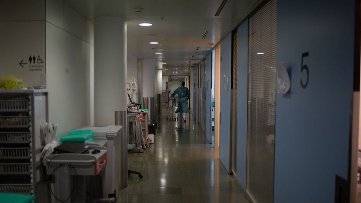 Hallan más virus SARS-CoV-2 en los pasillos de los hospitales que en las habitaciones Hallan más virus SARS-CoV-2 en los pasillos de los hospitales que en las habitaciones