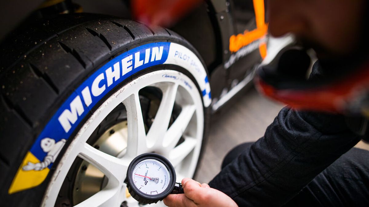 Michelin de Vitoria parará el 6, 7 y 14 de noviembre por la falta de chips Michelin de Vitoria parará el 6, 7 y 14 de noviembre por la falta de chips