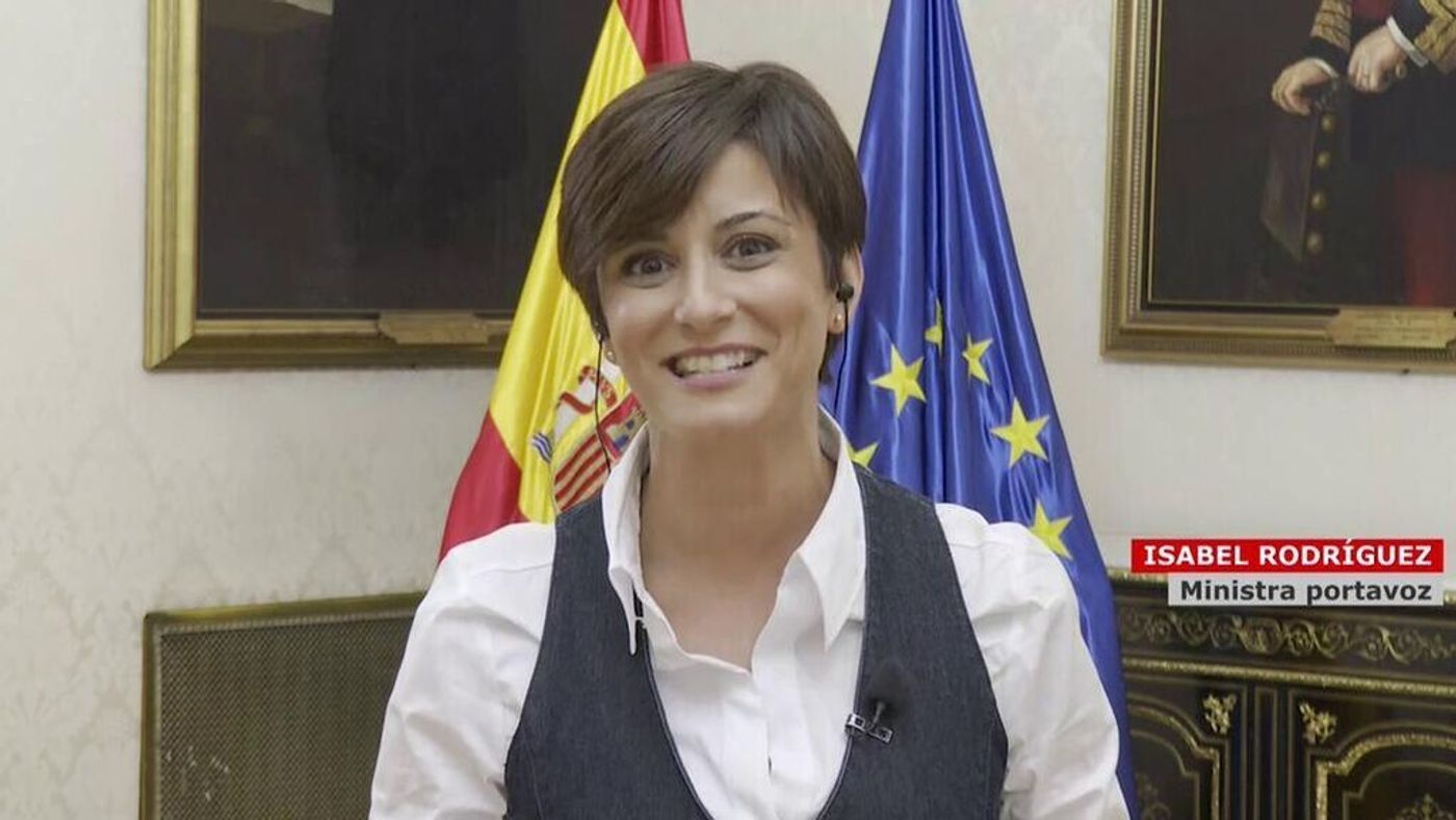 La portavoz del Gobierno intenta conciliar tras la tensión en el desfile Cuatro al día 2021 Diario 13/10/2021