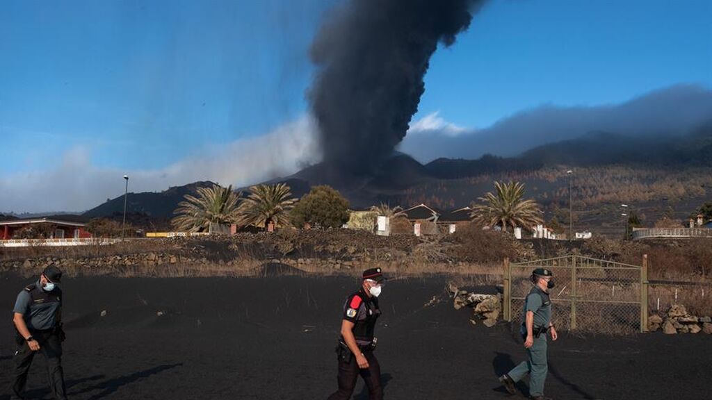 La Palma afronta sus peores horas en la calidad del aire: "La mezcla de calima y ceniza que se avecina es fatal"