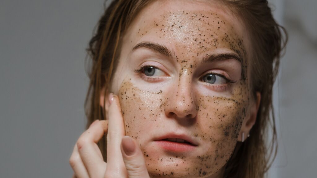 pexels-polina-kovaleva-5927890