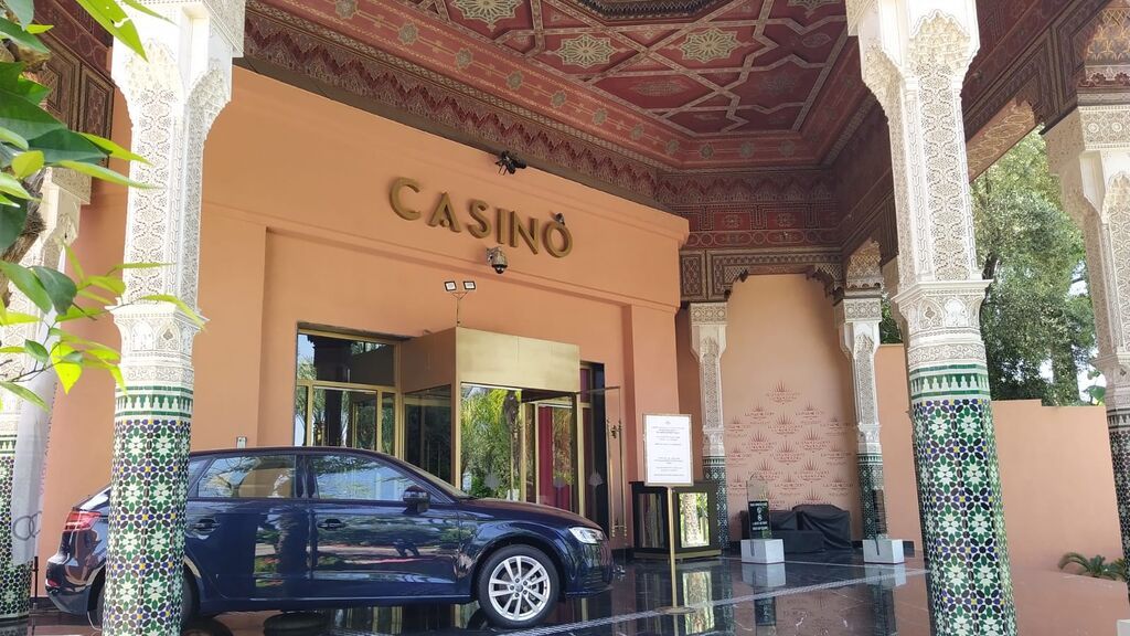 6.Exterior del casino de La Mamounia. Foto ANTONIO NAVARRO AMUEDO.