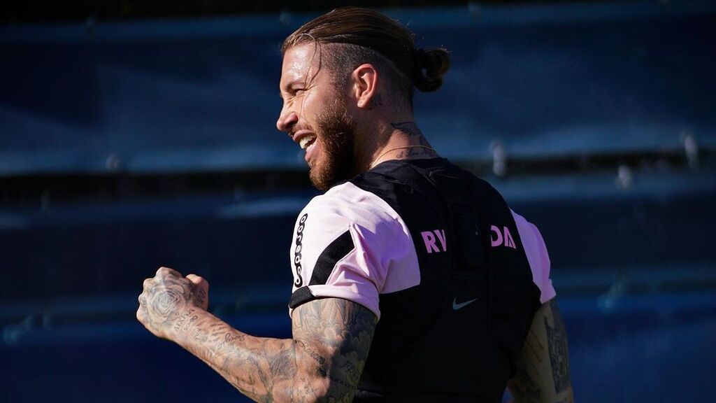 Sergio Ramos entrena en solitario con el PSG.